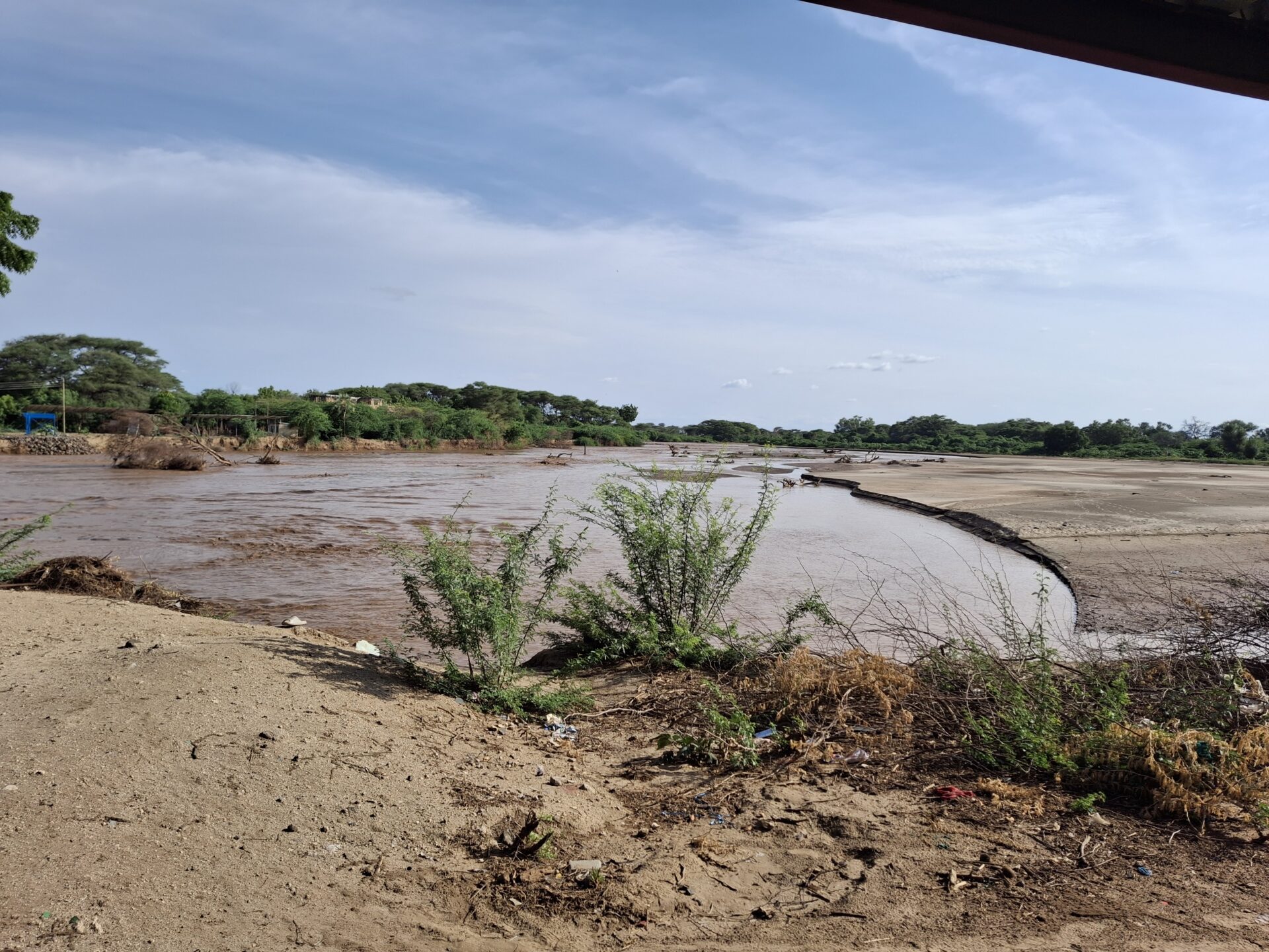 Responding to increasing hydrological extremes: the case of Lodwar floods